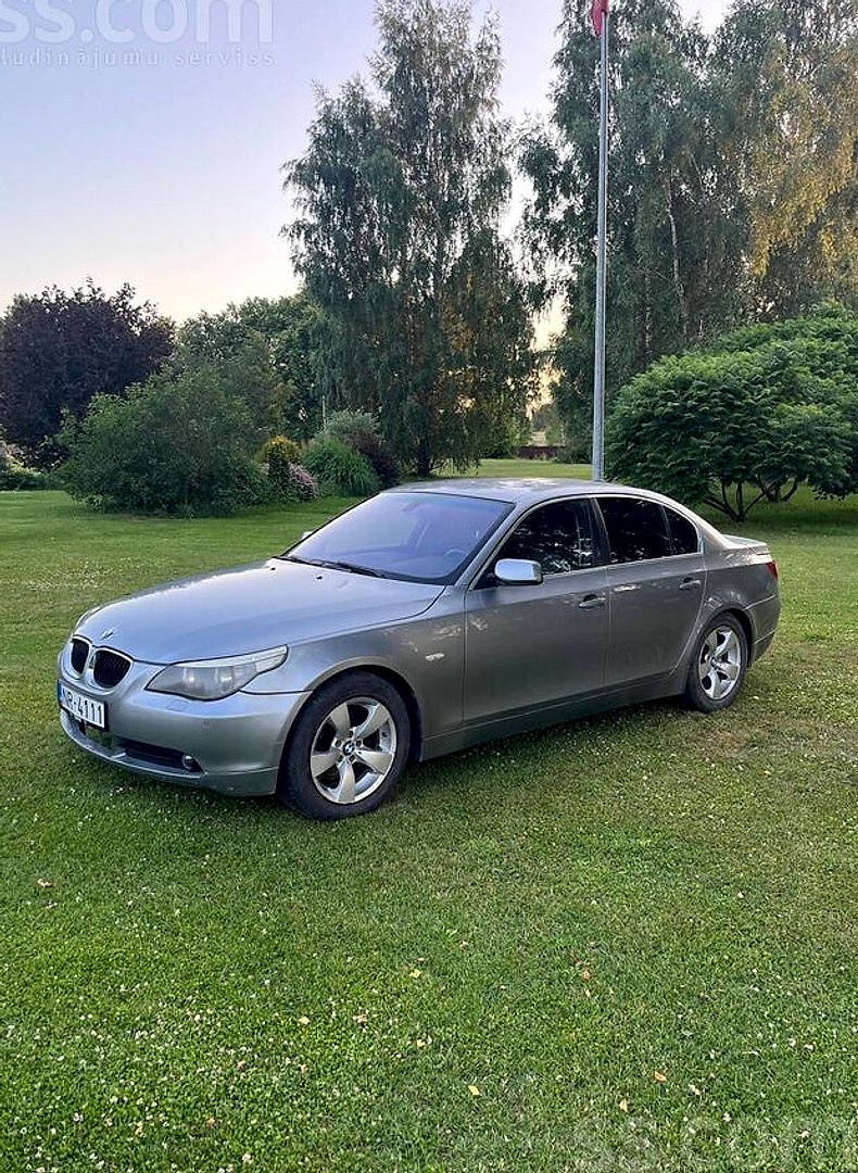 BMW 520 — foto 2