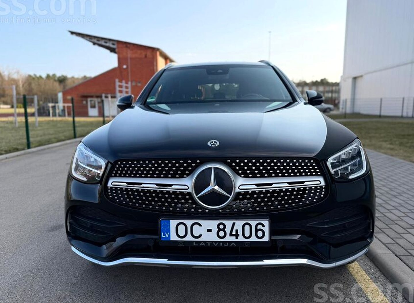 Mercedes-Benz GLC 300, 2022. gads