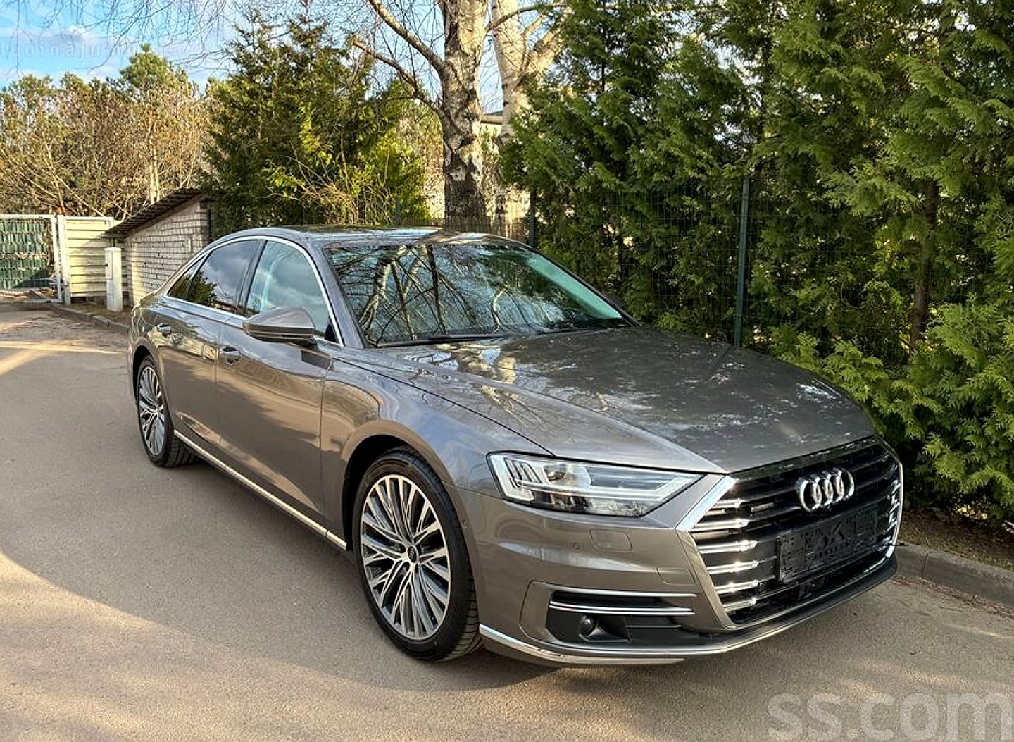 Audi A8 — foto 3