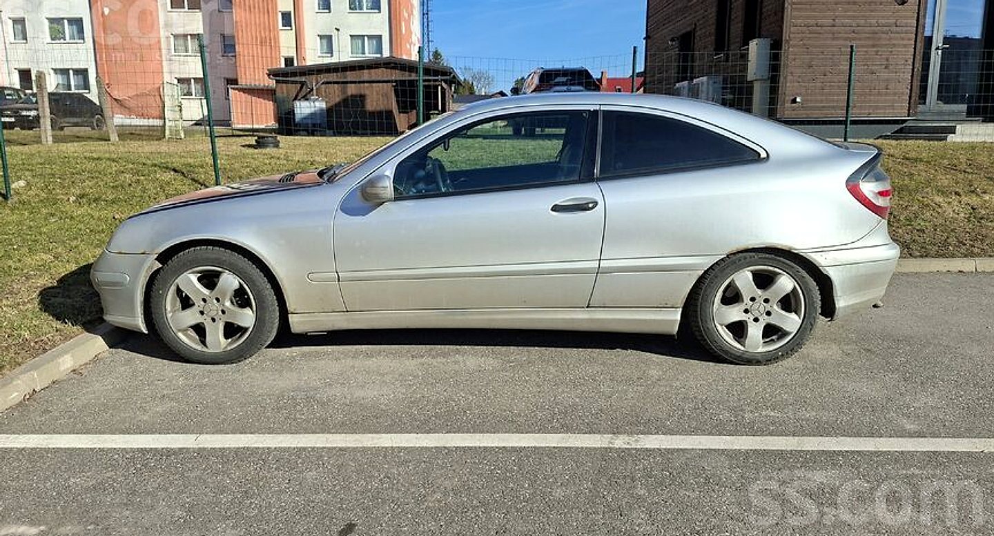 Mercedes-Benz C220 — foto 2