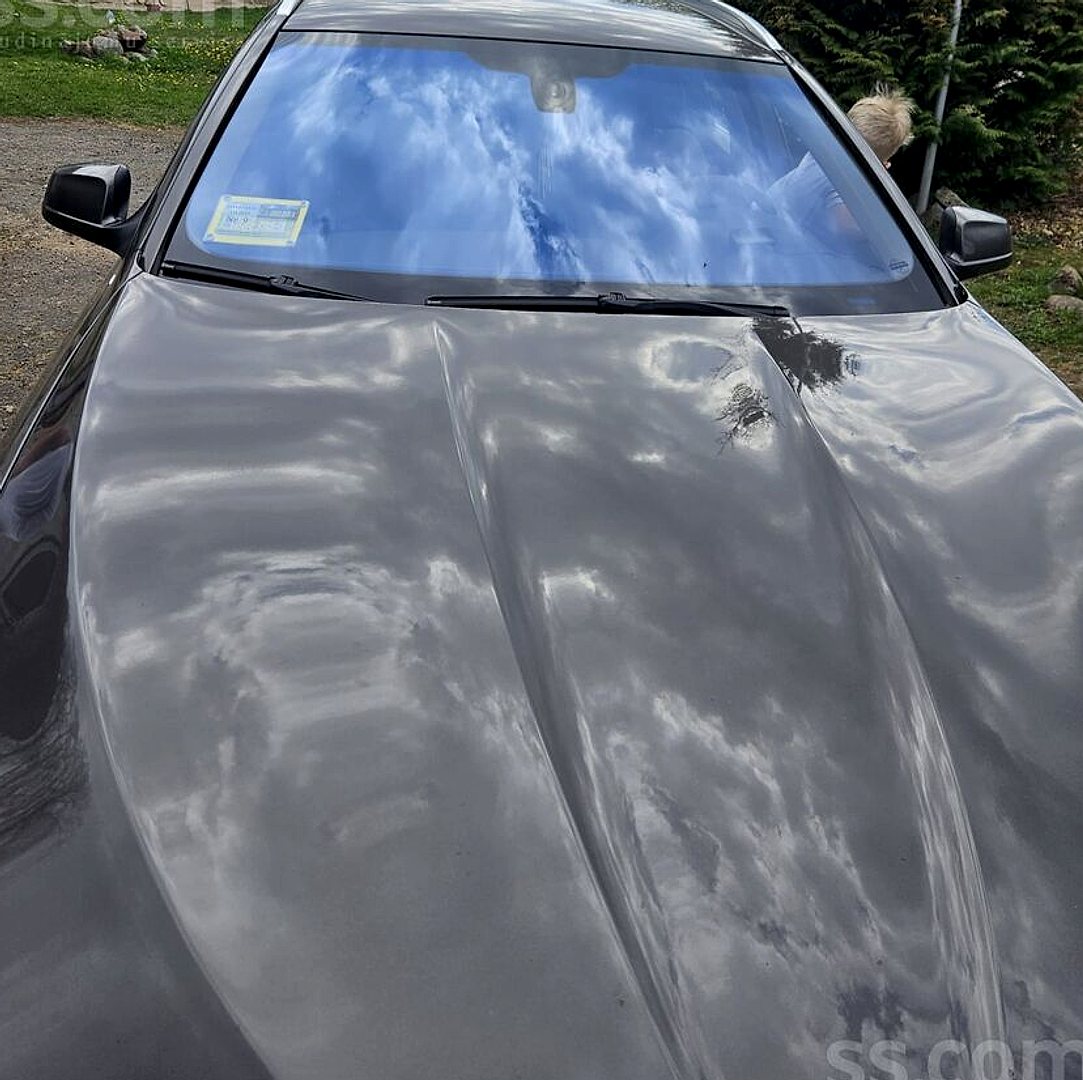 BMW 520 — foto 2