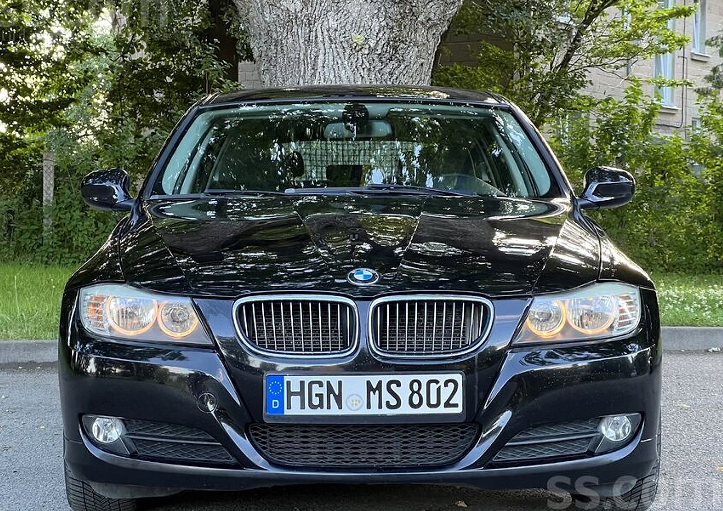BMW 320 — foto 5