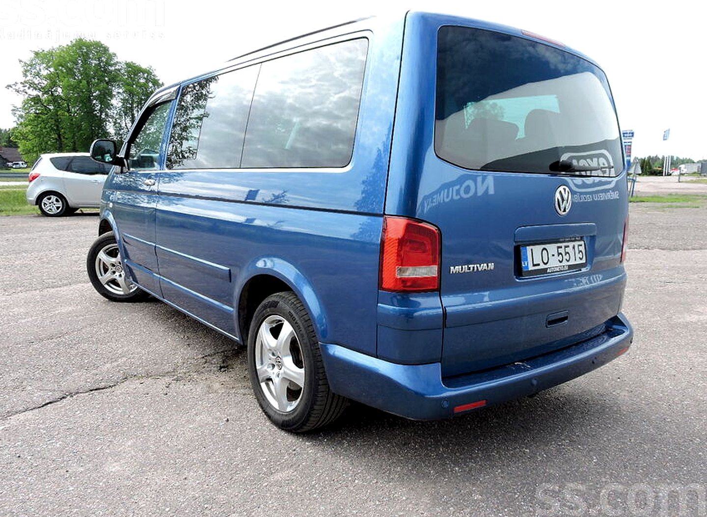 Volkswagen Multivan — foto 4