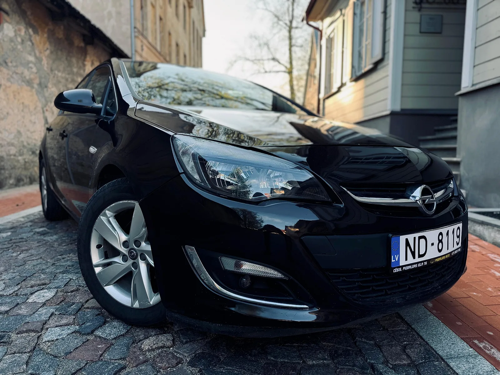 Opel Astra, 2014. gads