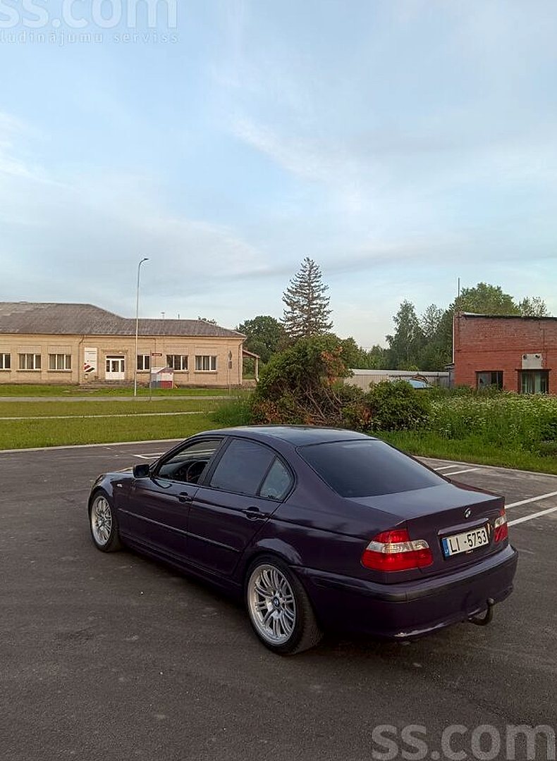 BMW 330 — foto 4