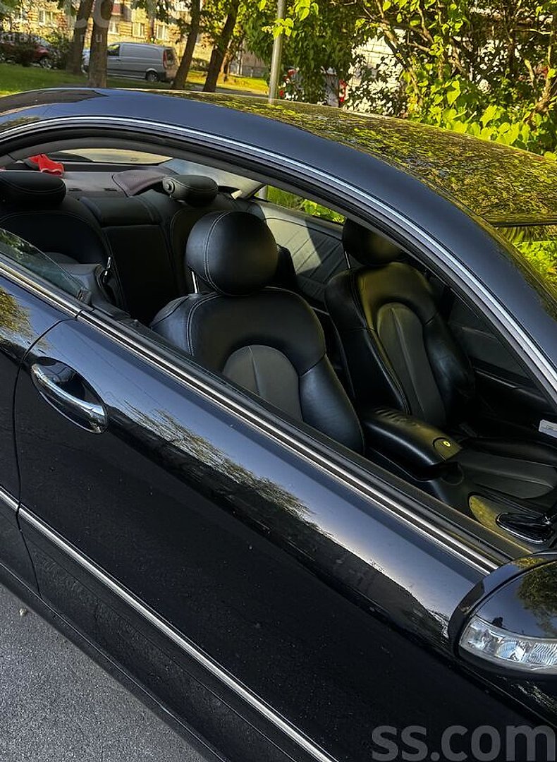 Mercedes-Benz CLK270 — foto 2