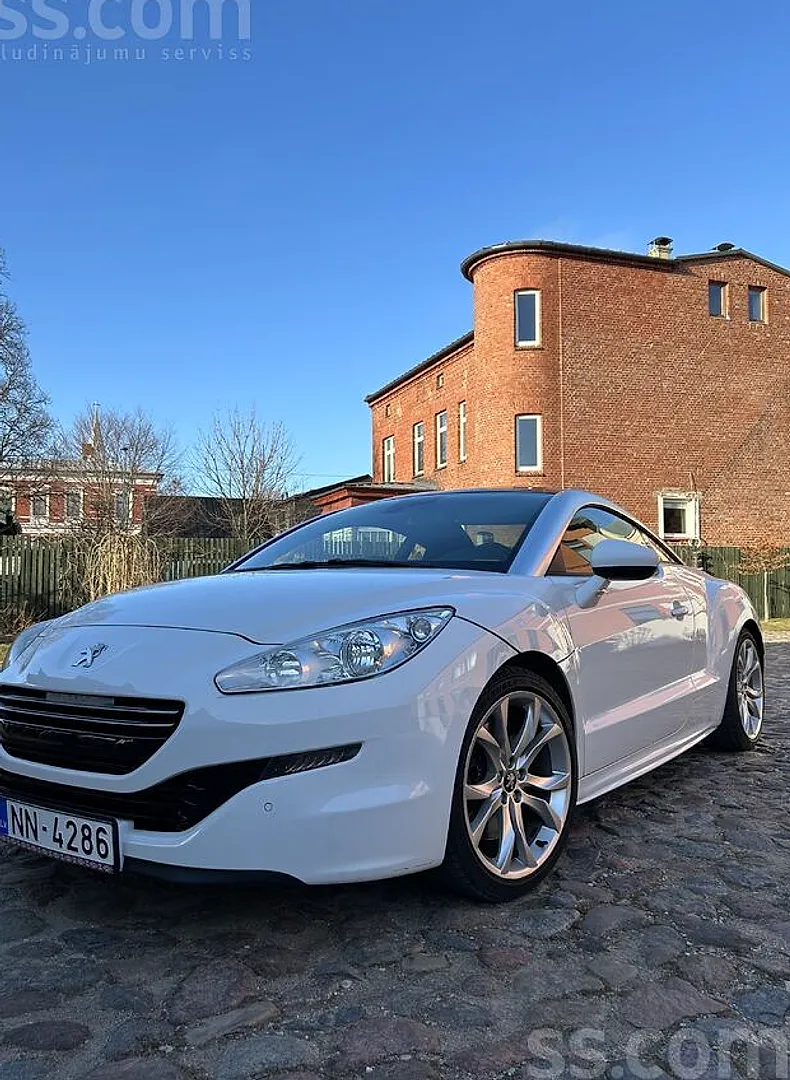 Peugeot RCZ, 2015. gads