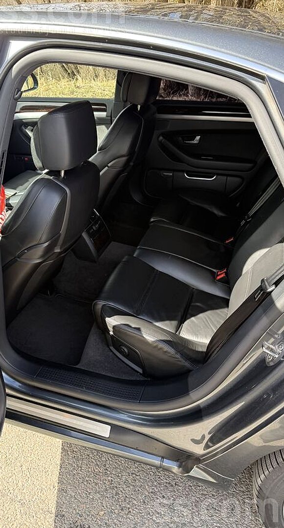 Audi A8 — foto 5