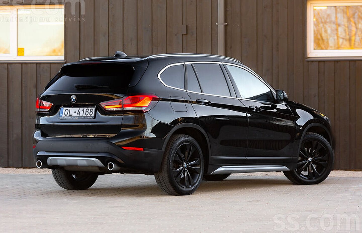 BMW X1 — foto 5