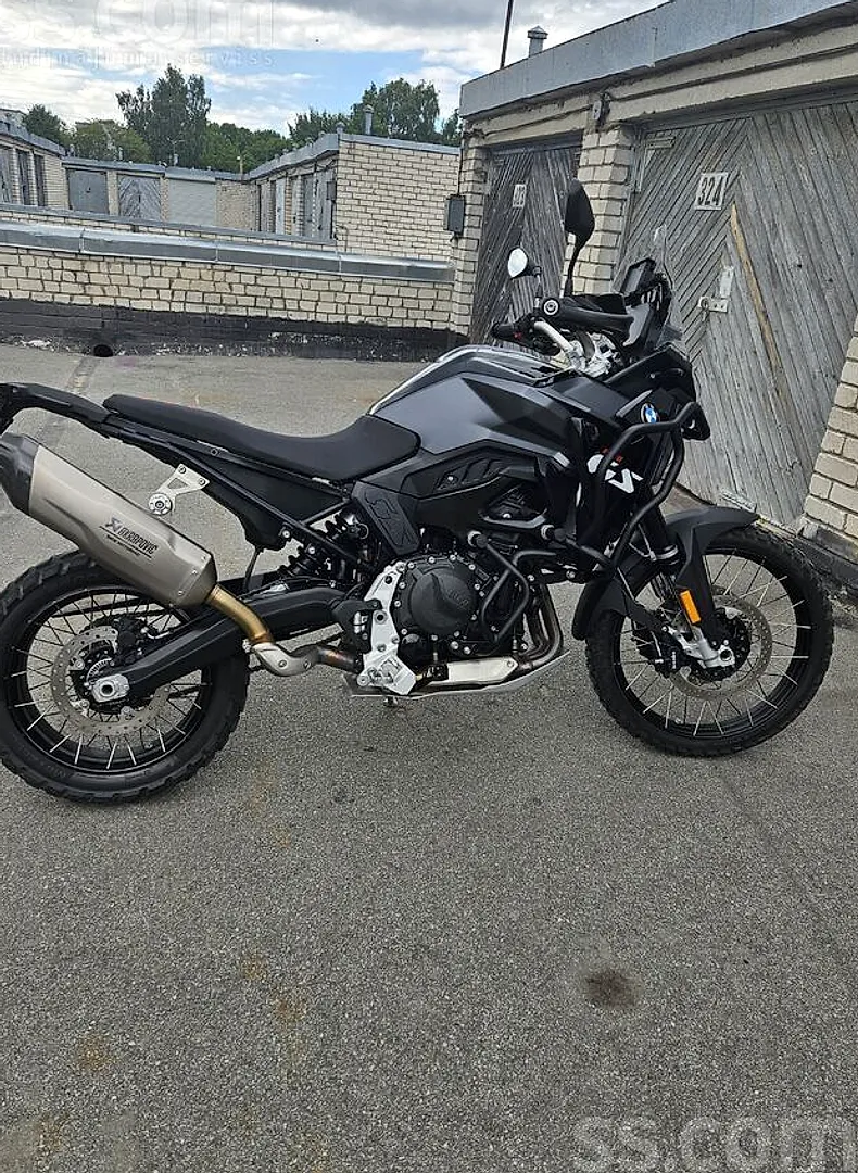 BMW F900Gs, 2025. gads