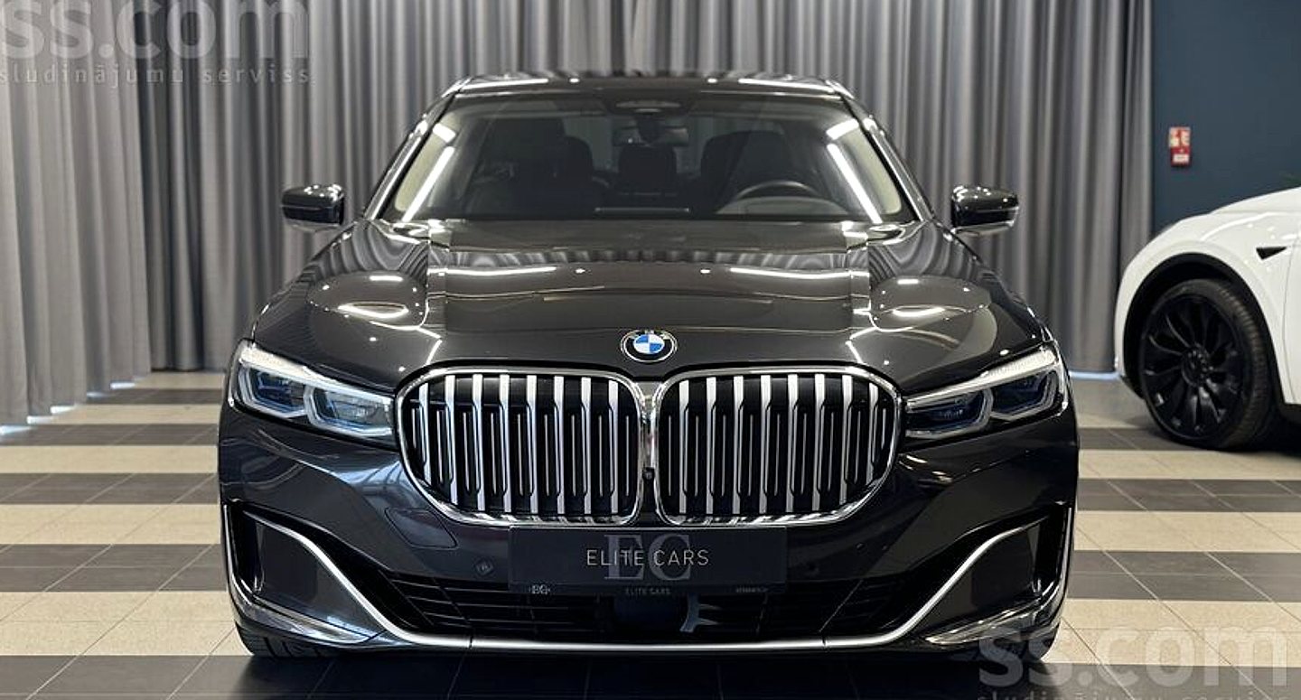 BMW 740 — foto 2