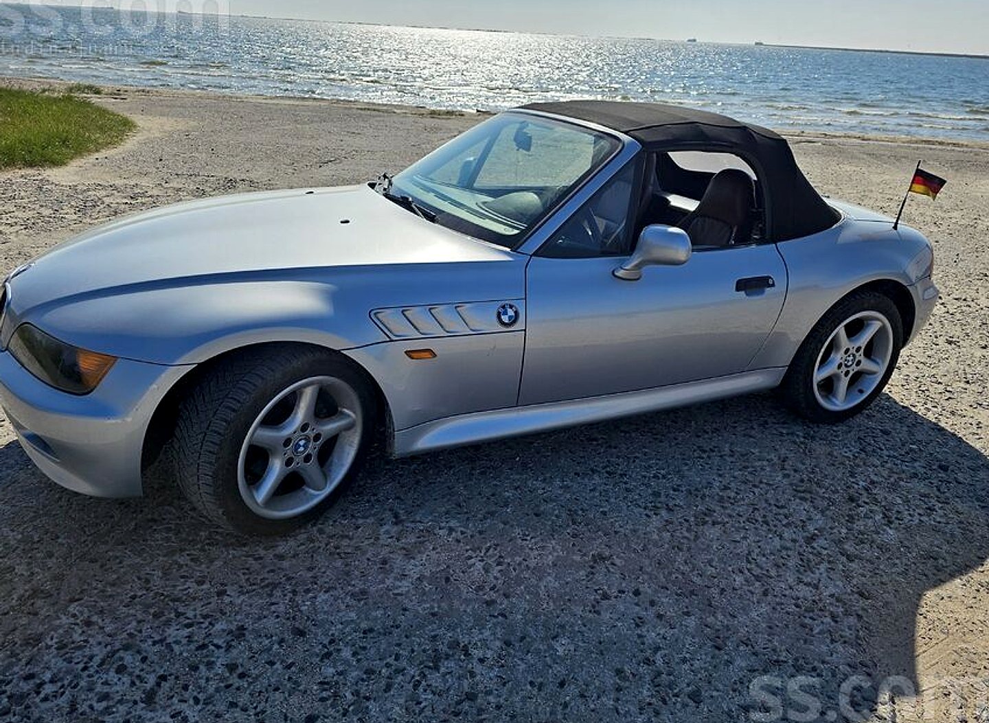 BMW Z3 — foto 2