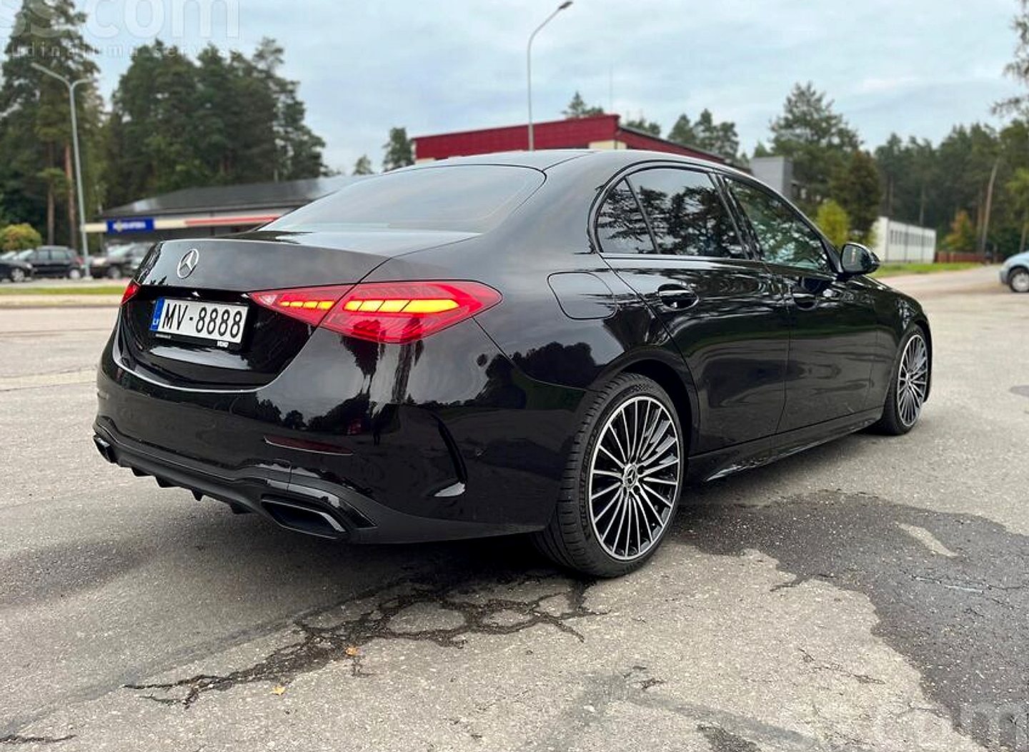 Mercedes-Benz C300 — foto 3