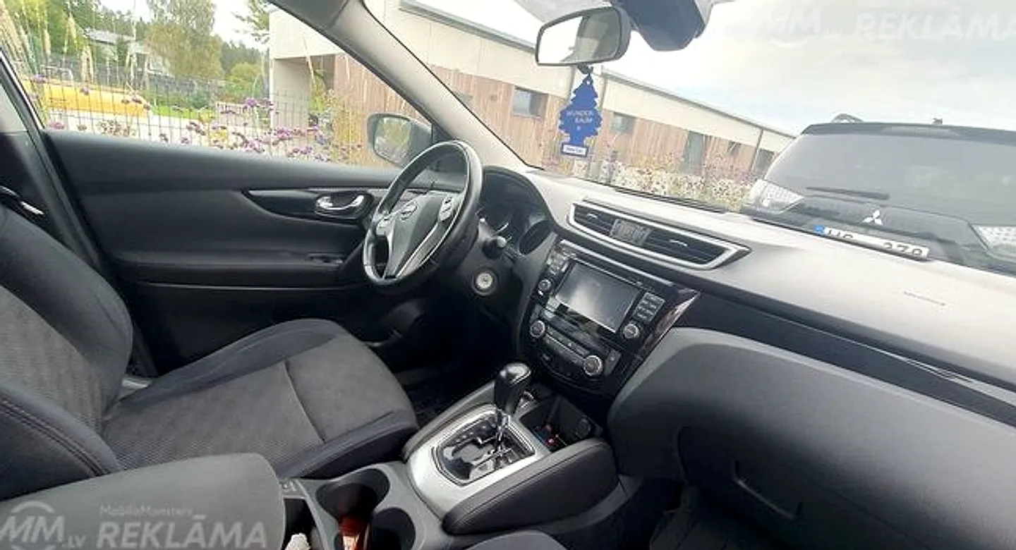 Nissan Qashqai+2, 2015. gads