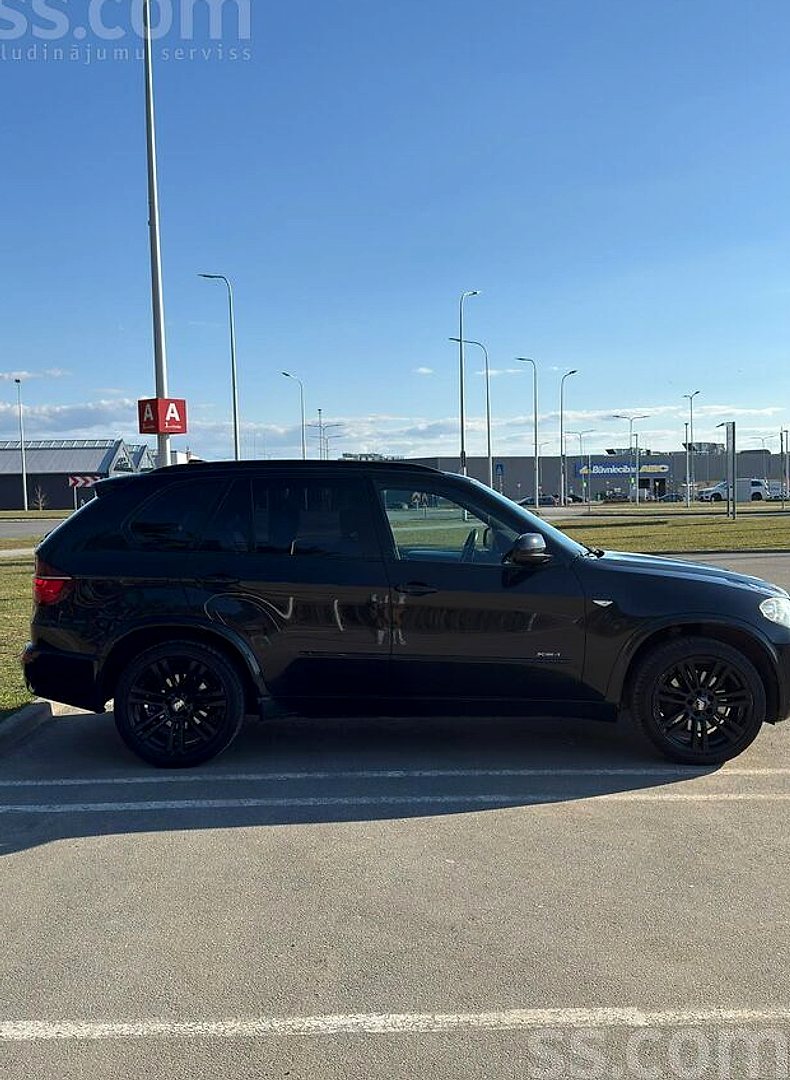BMW X5 — foto 5