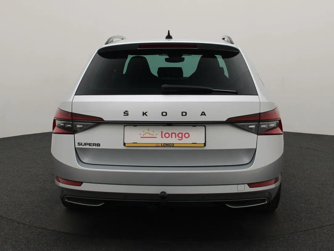 Škoda Superb — foto 6