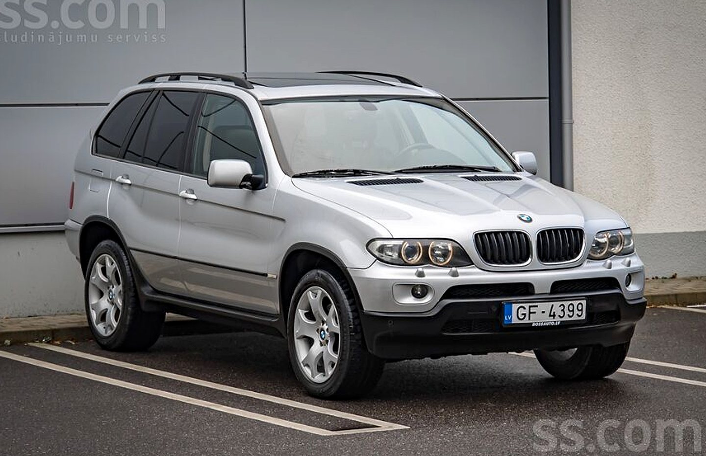 BMW X5 — foto 3