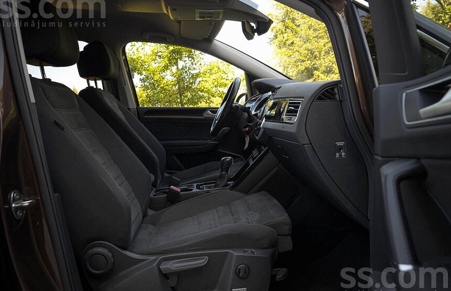 Volkswagen Touran — foto 4