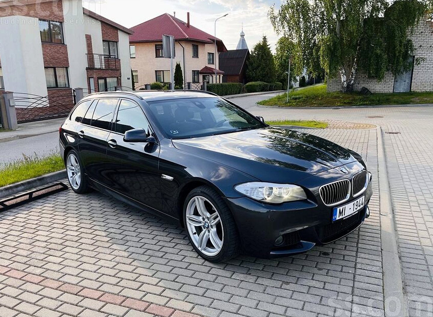 BMW 530 — foto 6
