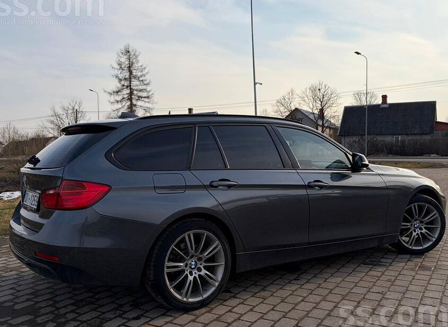 BMW 320 — foto 6