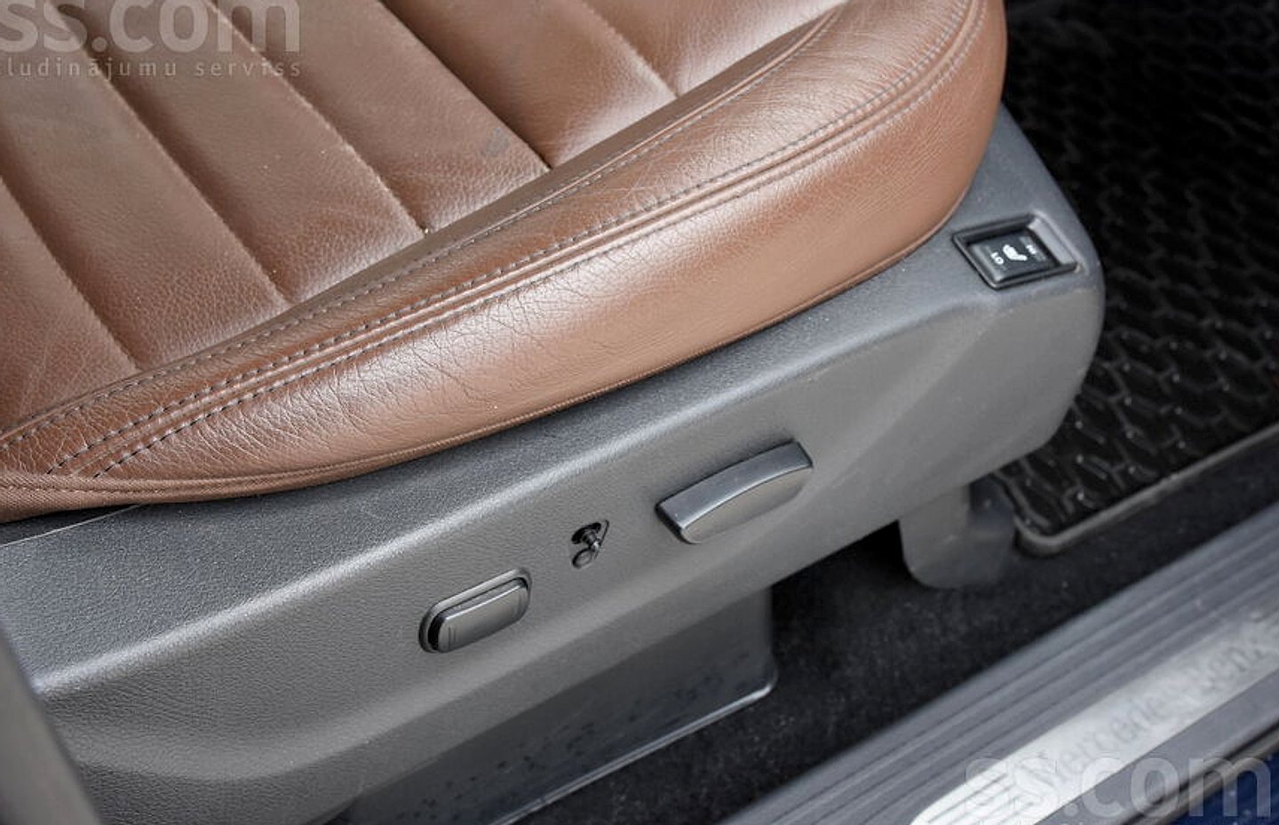 Mercedes-Benz X350 — foto 6