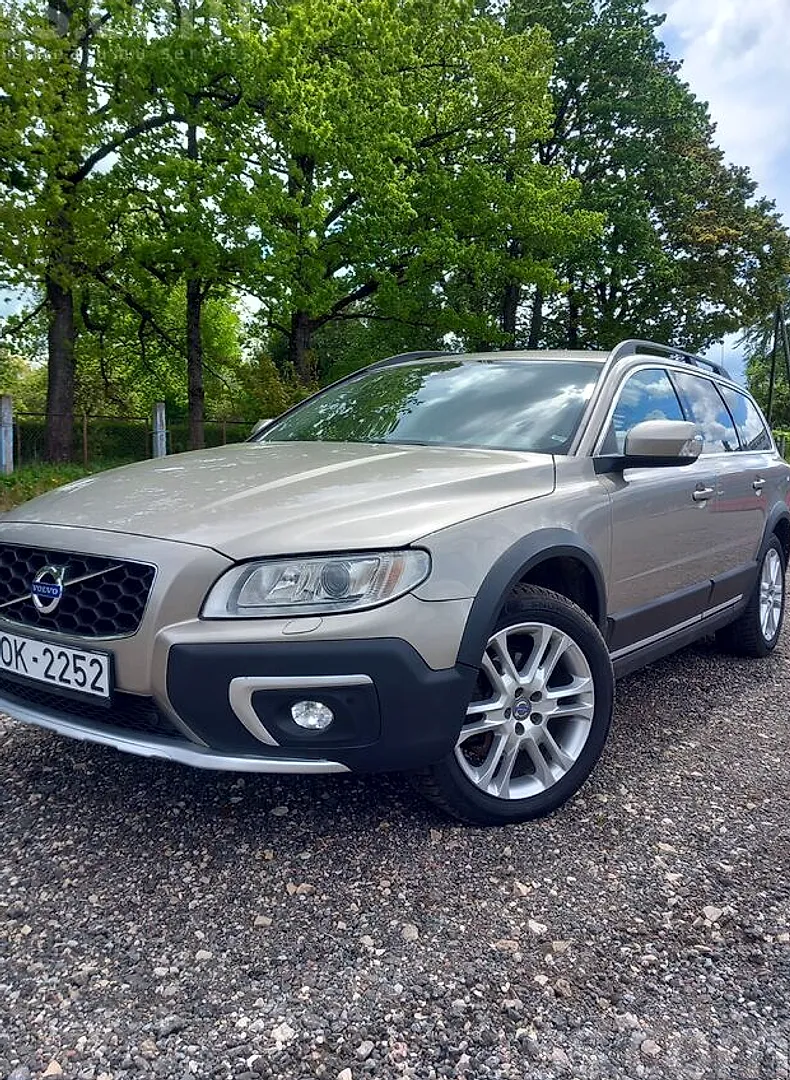 Volvo XC 70, 2015. gads