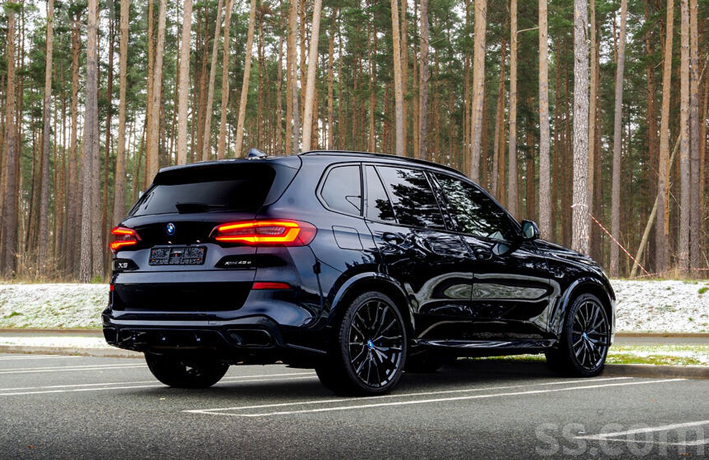 BMW X5 — foto 4