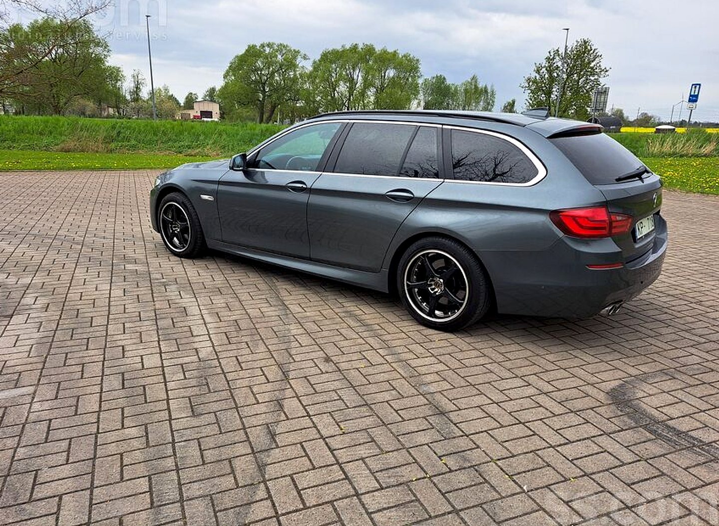 BMW 520 — foto 4