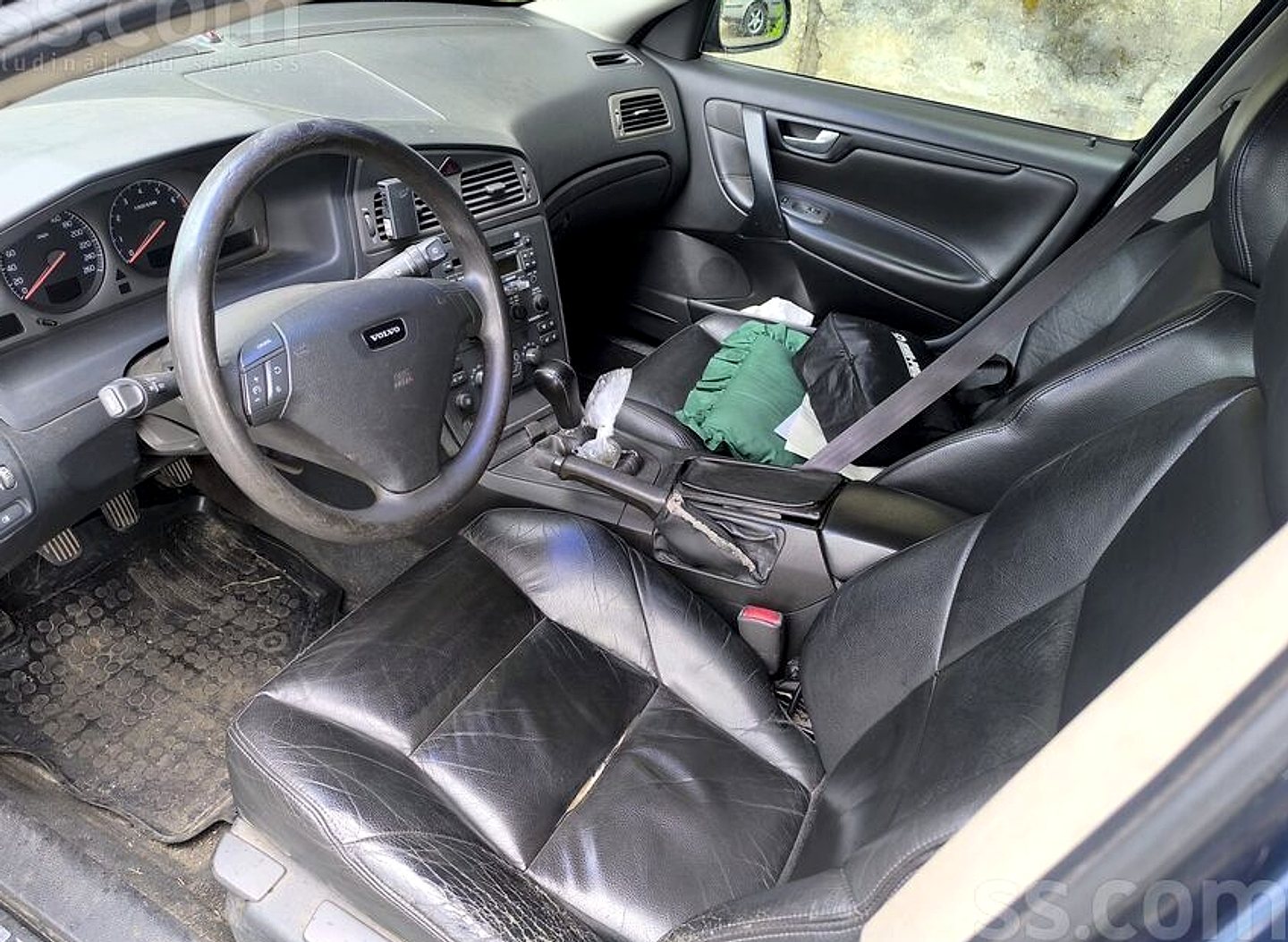 Volvo S60 — foto 3
