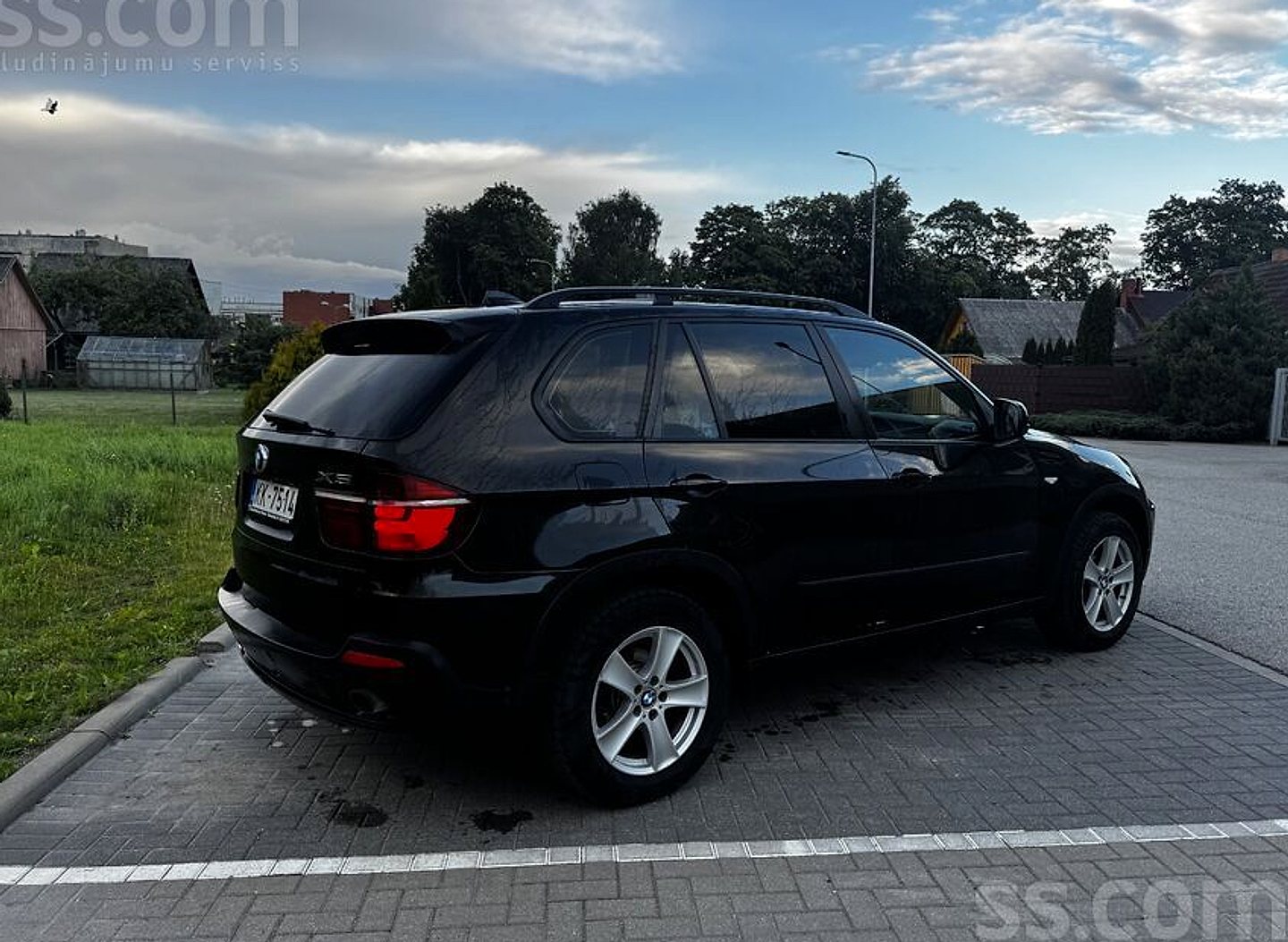 BMW X5 — foto 4