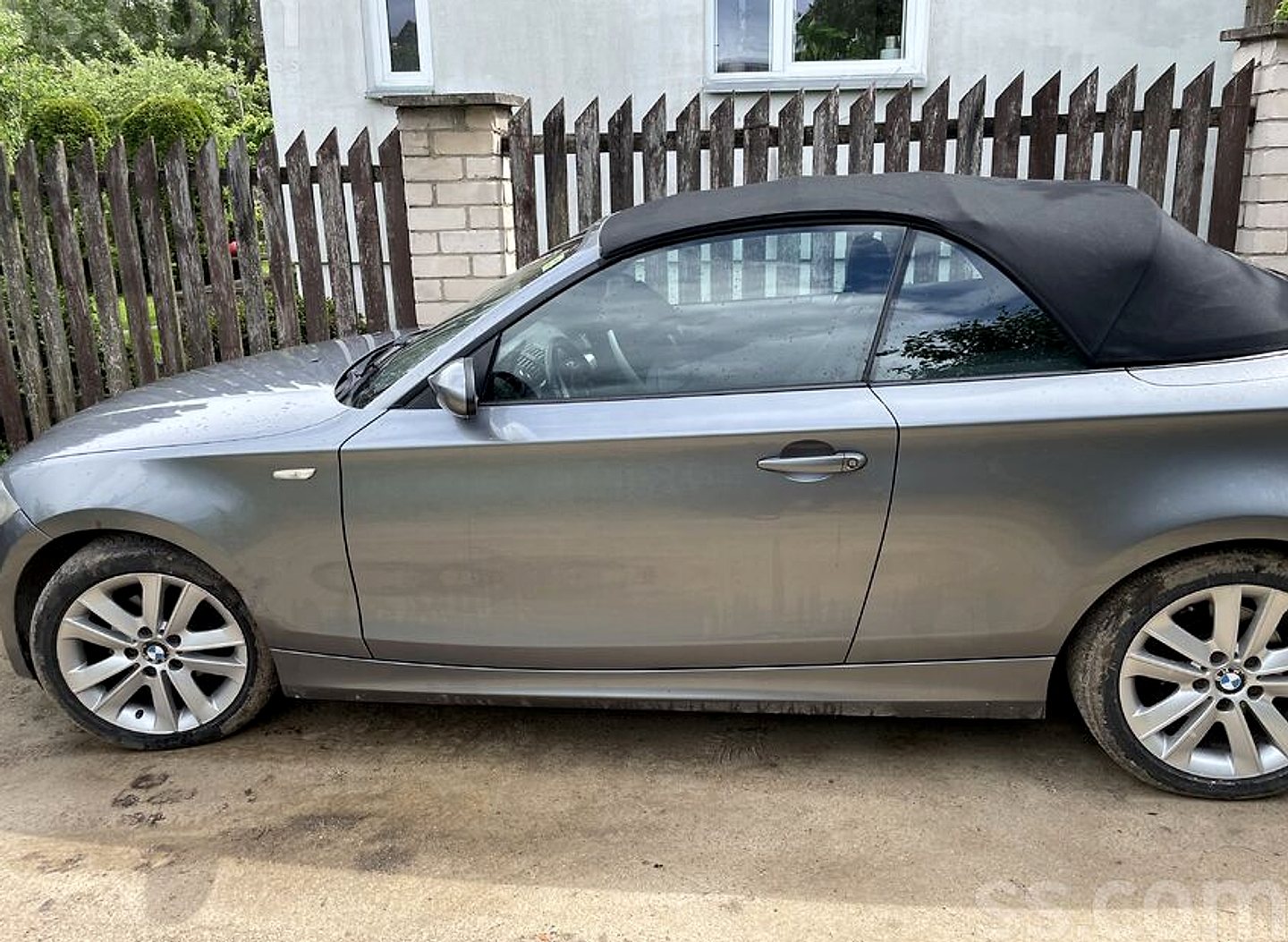 BMW 118 — foto 2