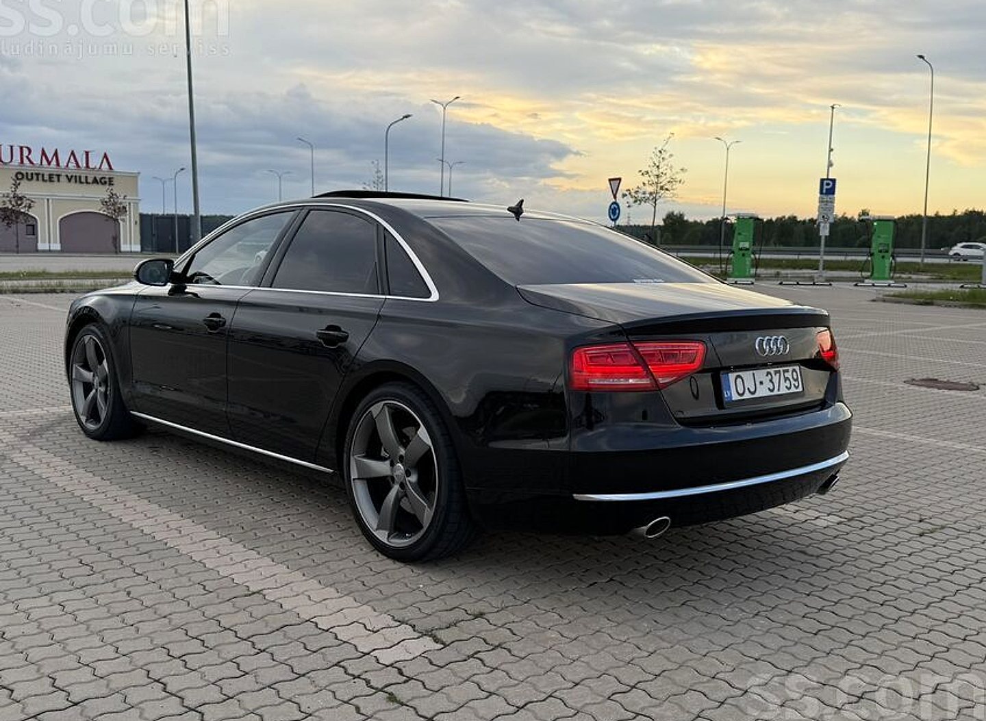 Audi A8 — foto 4