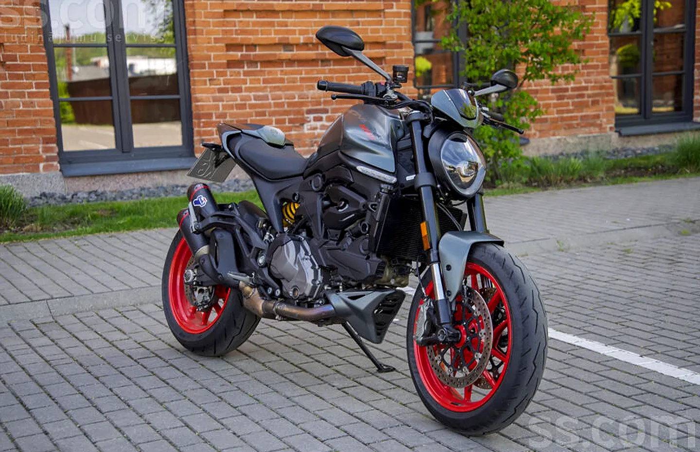 Ducati Monster 937, 2022. gads