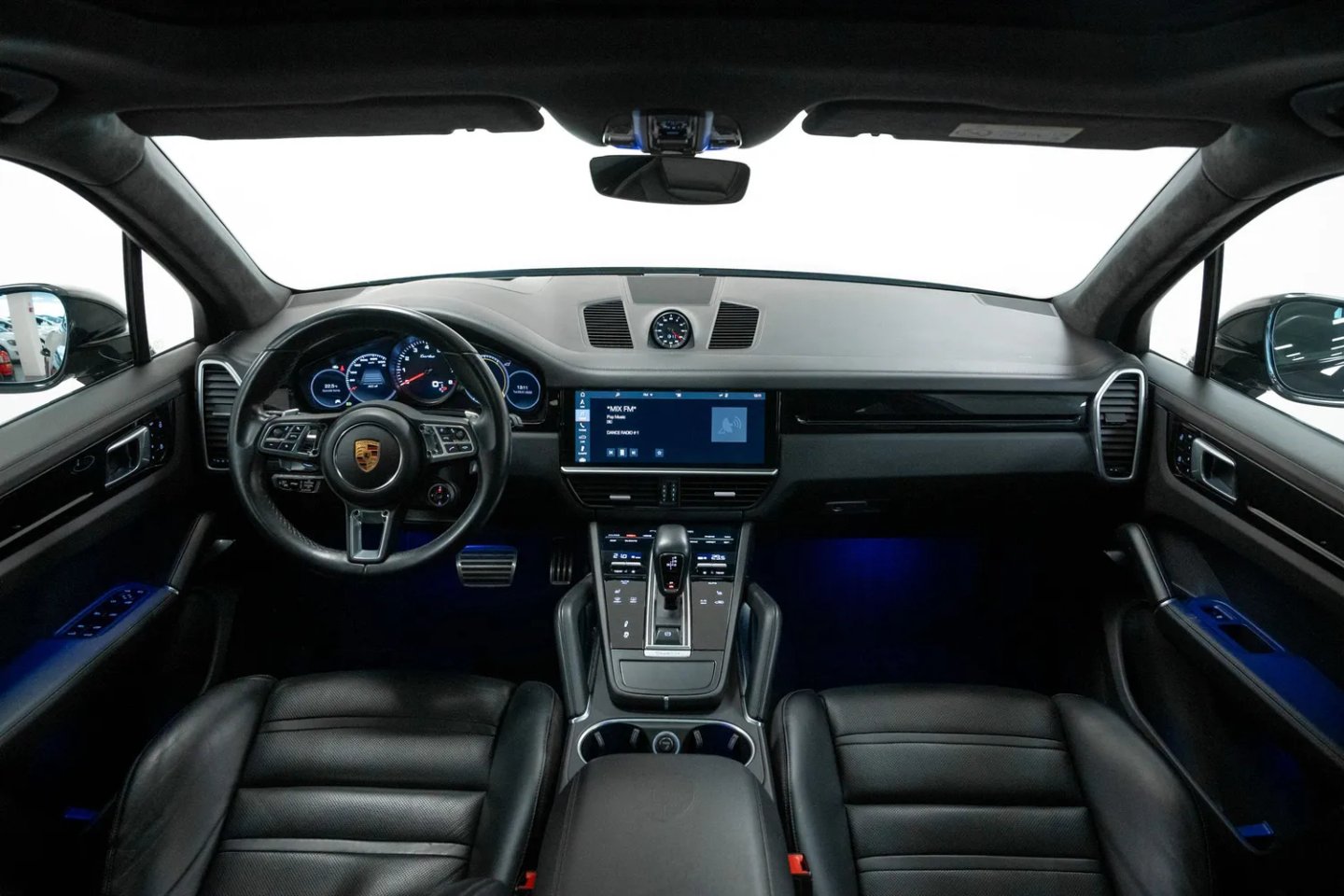 Porsche CAYENNE — foto 4