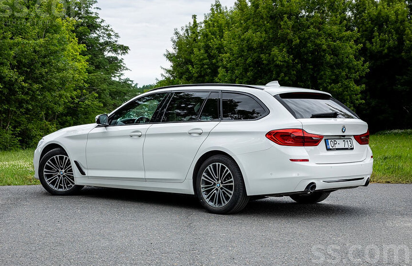BMW 530 — foto 3