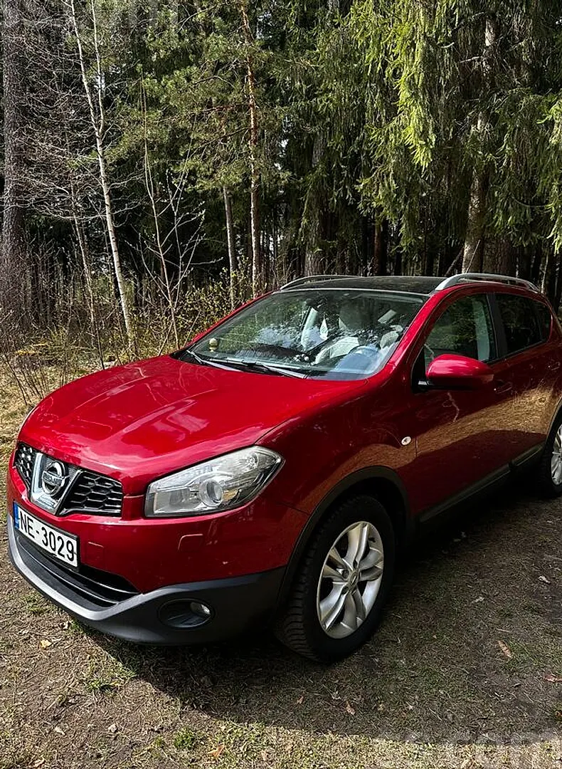 Nissan Qashqai, 2011. gads
