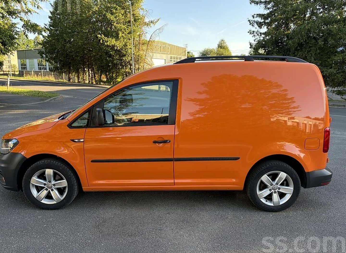 Volkswagen Caddy — foto 2