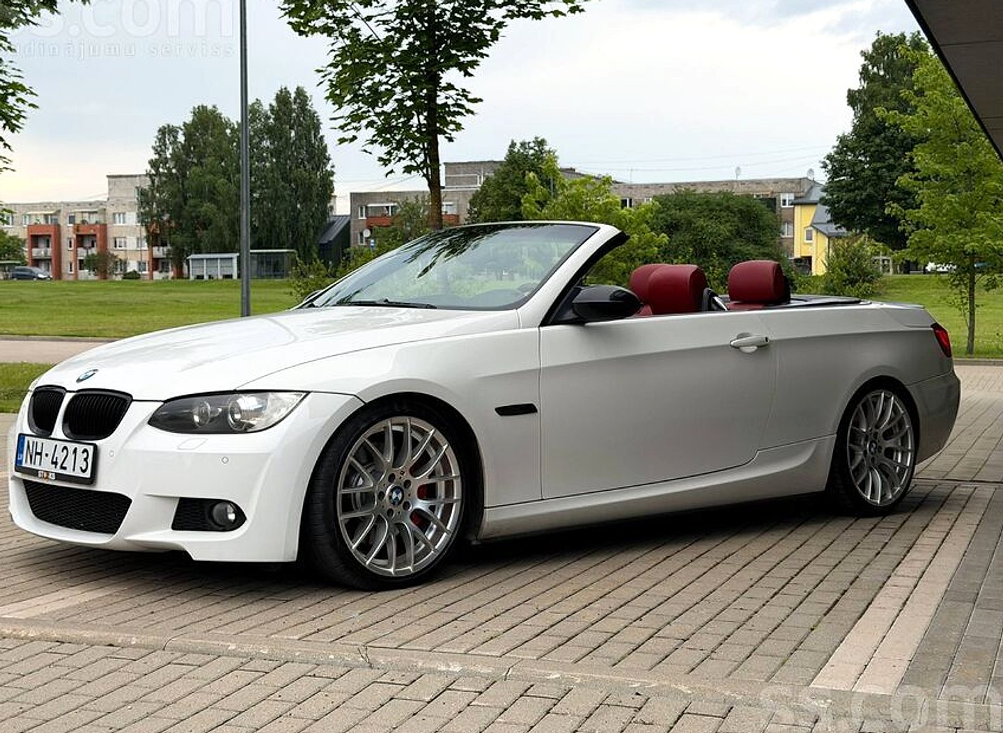 BMW 330 — foto 3