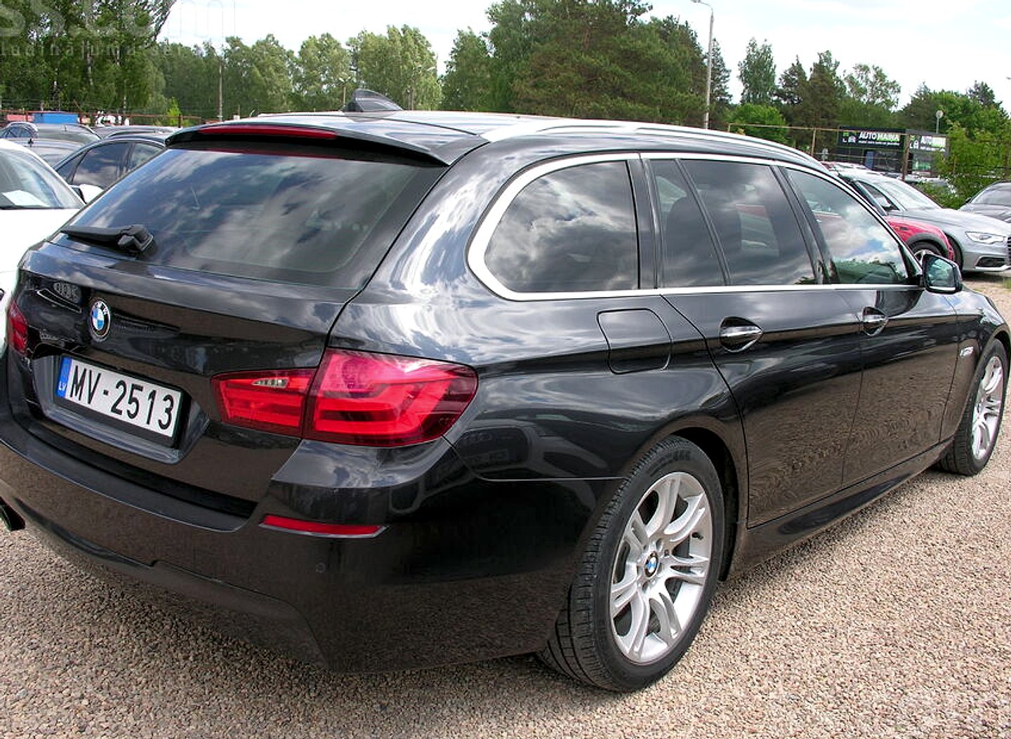 BMW 525 — foto 3