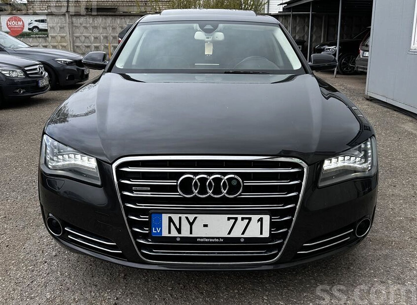 Audi A8 — foto 2