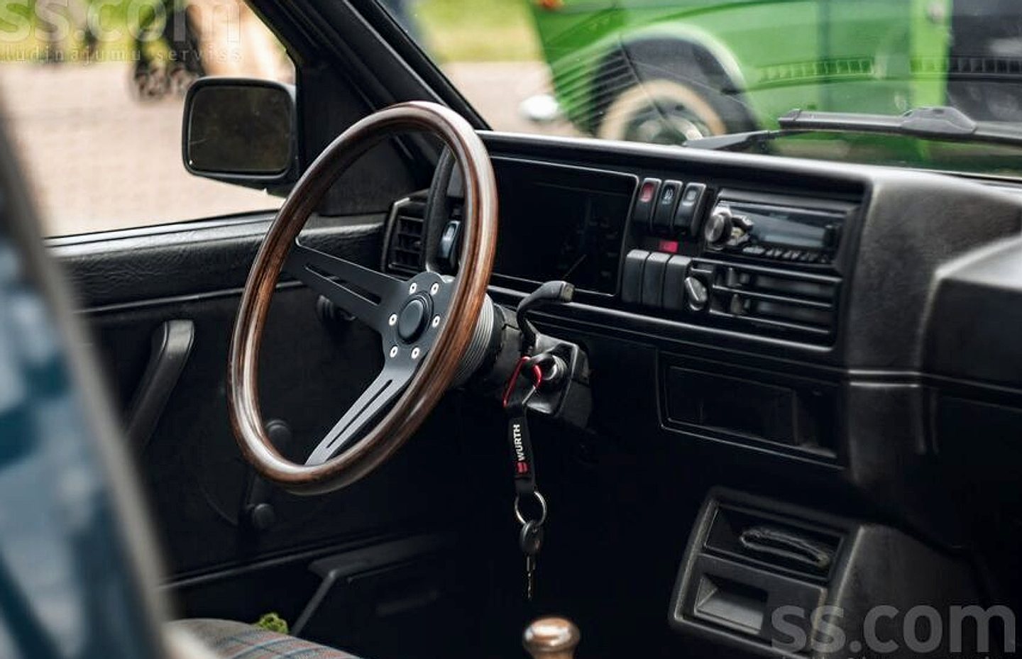 Volkswagen Jetta — foto 3