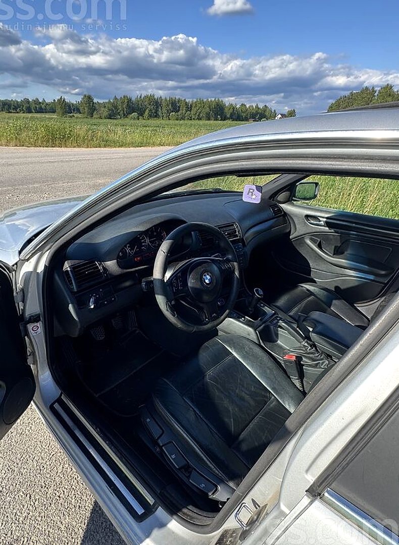 BMW 330 — foto 5