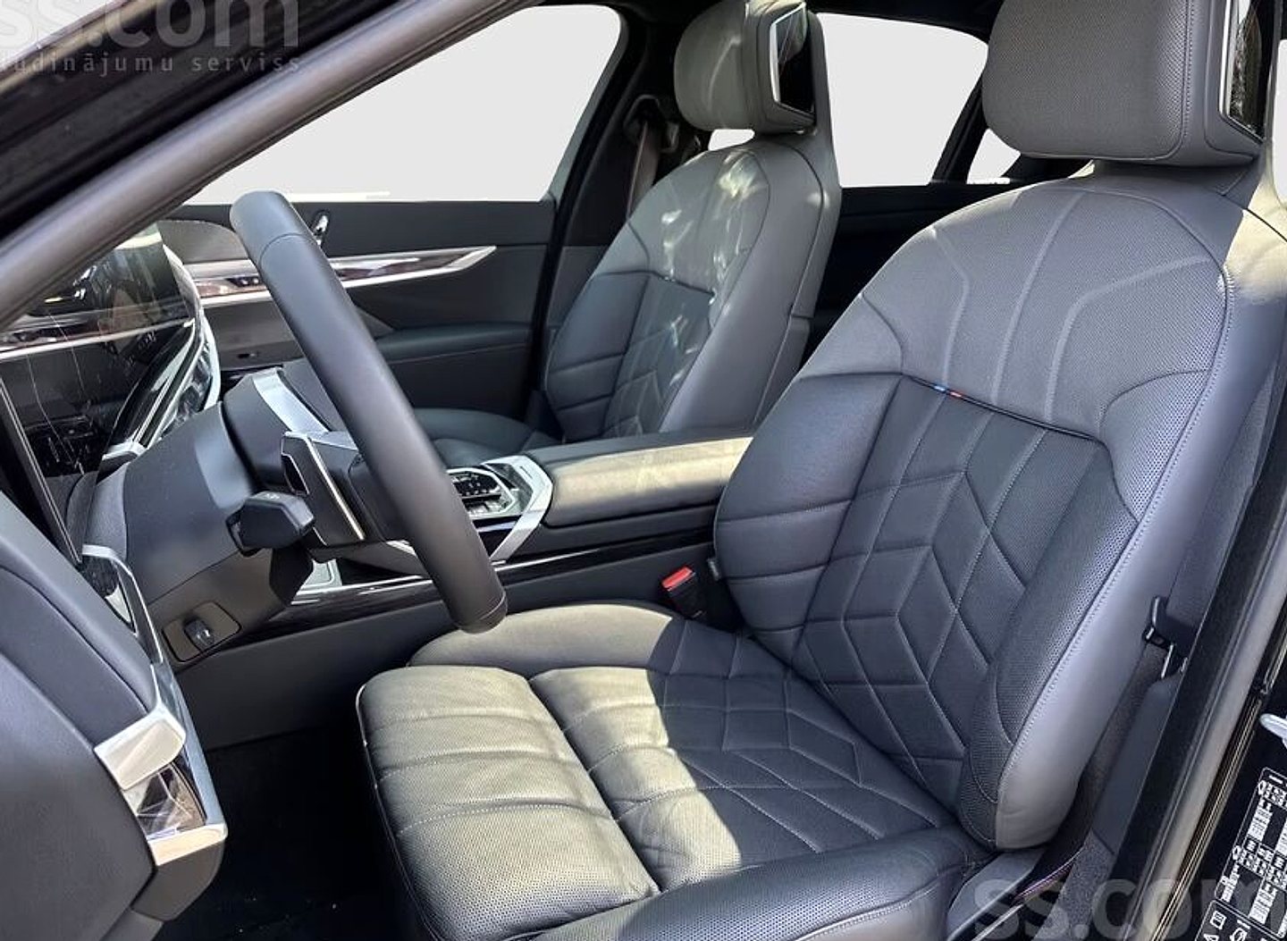 BMW 740 — foto 5