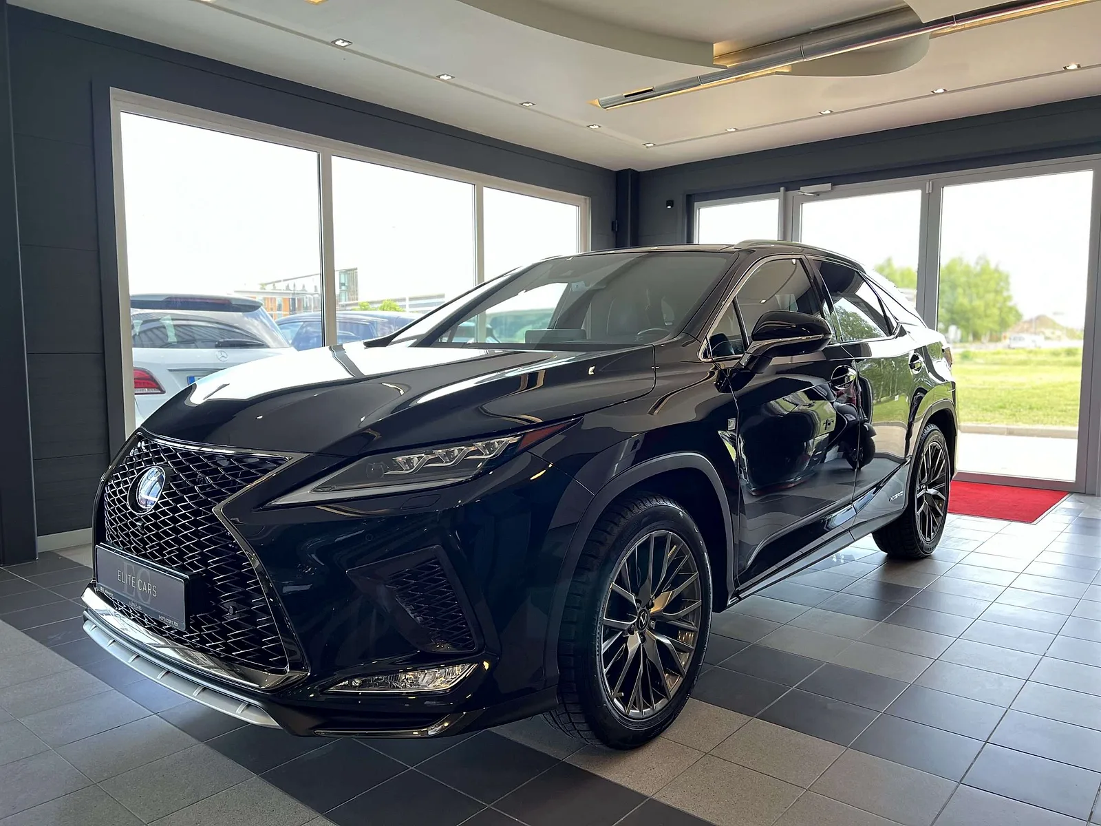 Lexus RX450h F Sport, 2021. gads