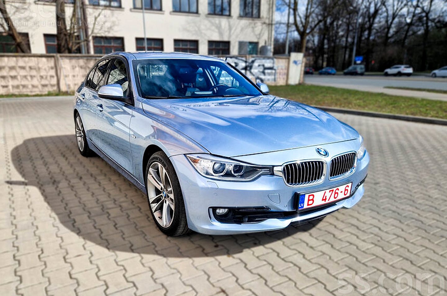 BMW 318 — foto 5