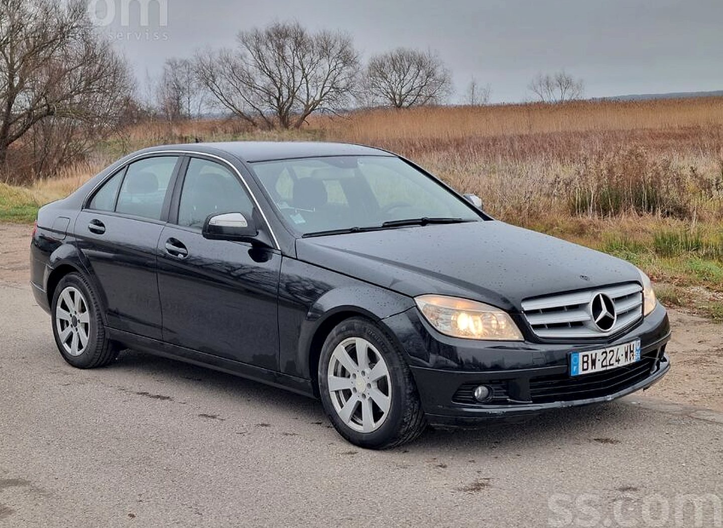 Mercedes-Benz C200 — foto 4