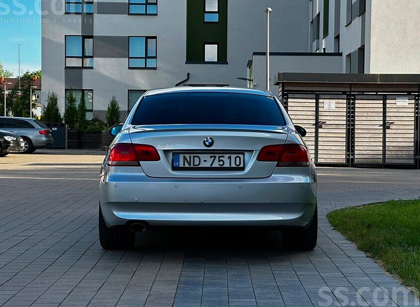 BMW 320 — foto 4