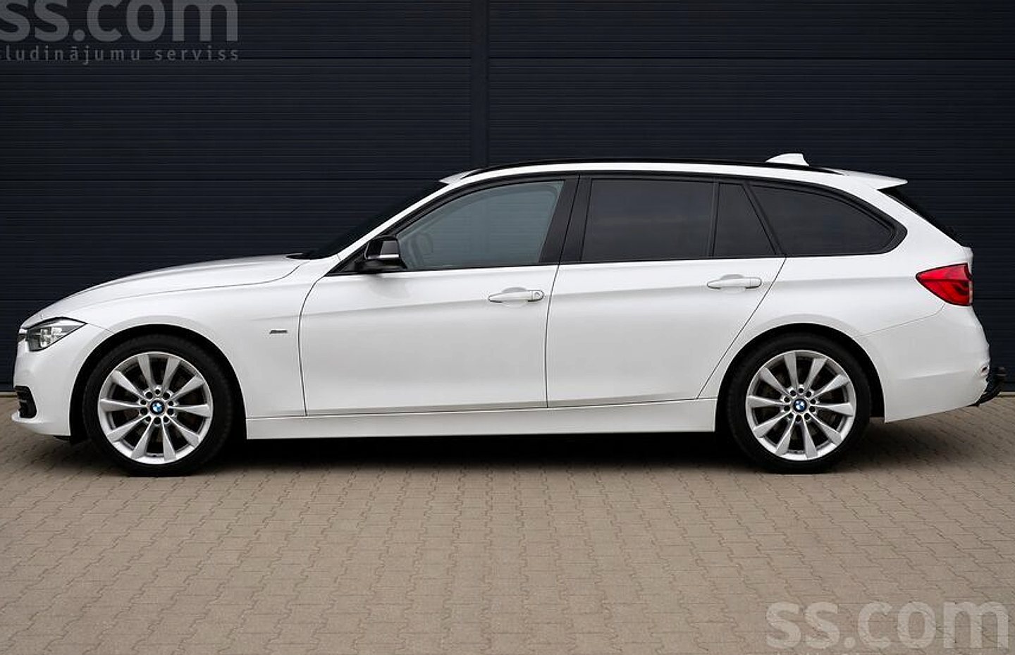 BMW 320 — foto 2