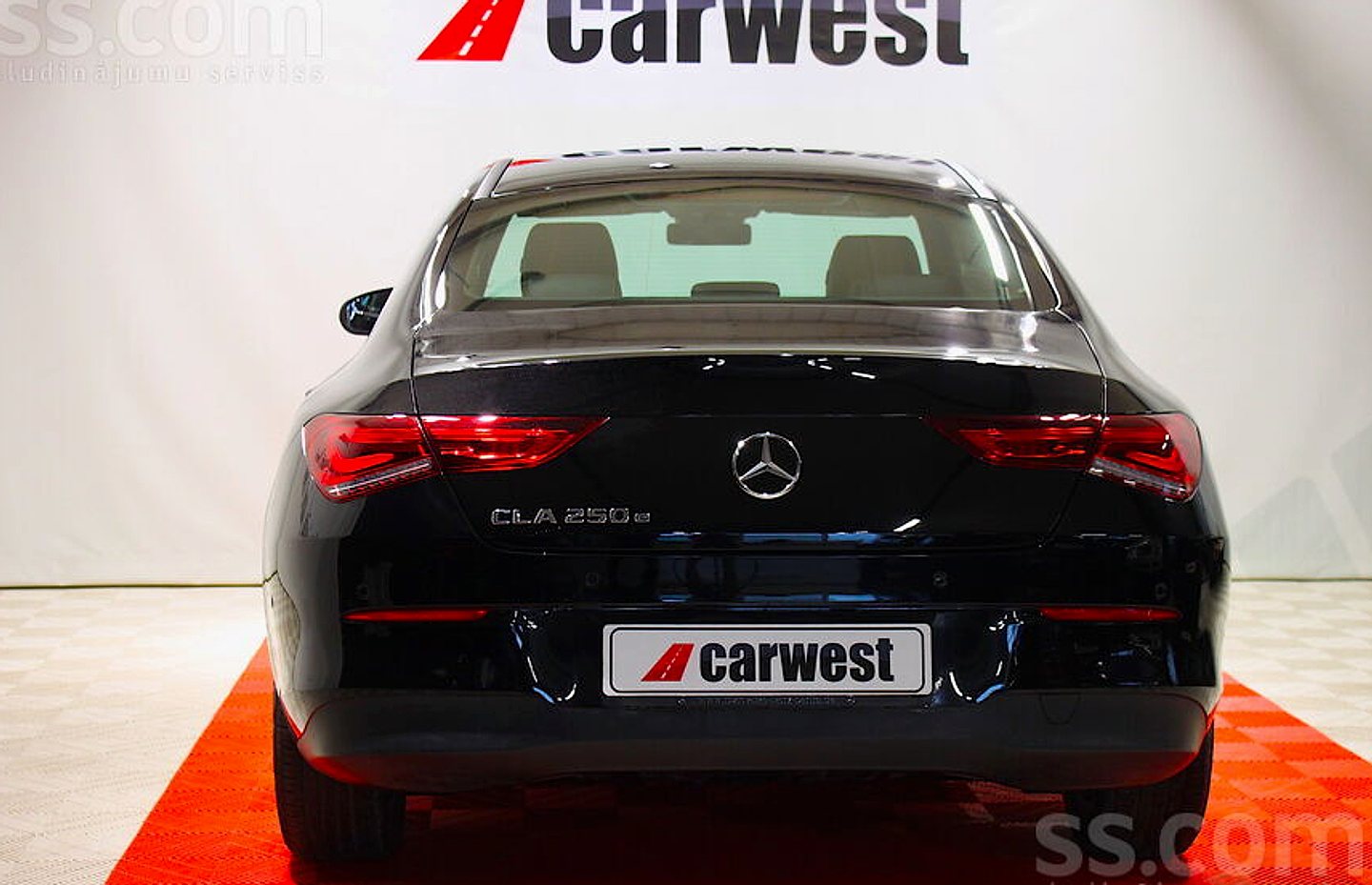 Mercedes-Benz CLA250 — foto 5