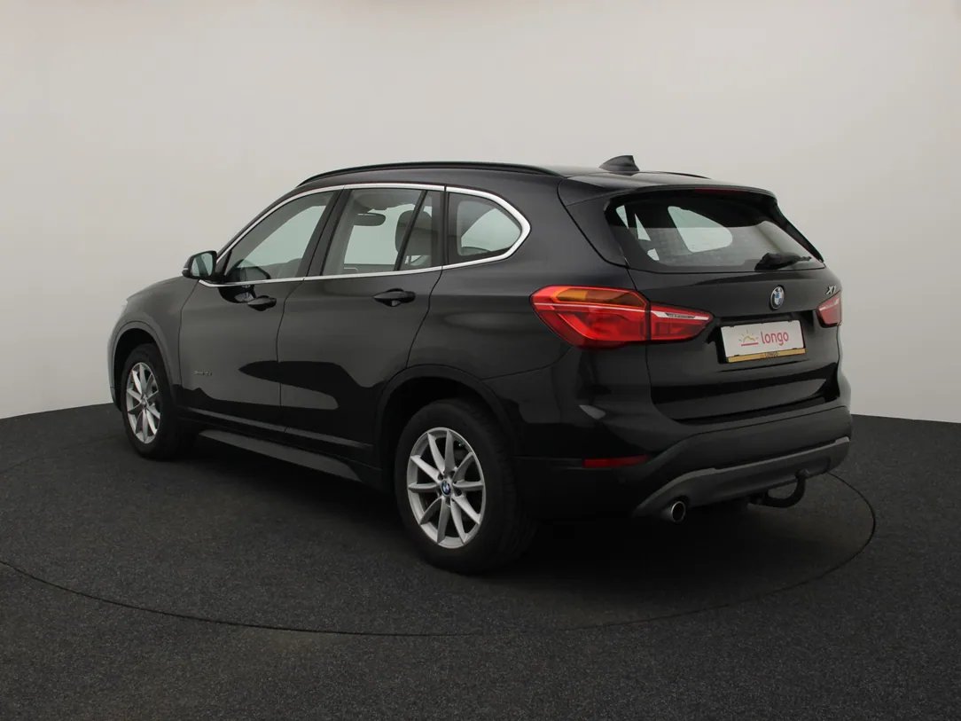 BMW X1 — foto 8